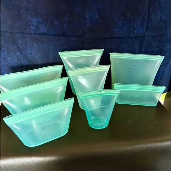 Zip top Silicone Food Storage Set NO LIDS NEEDED! - Picture 3 of 8